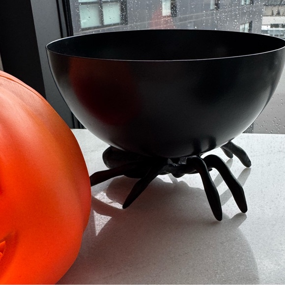 Halloween Decor Bundle Set with Pumpkin and Skull 🎃 - Picture 6 of 8